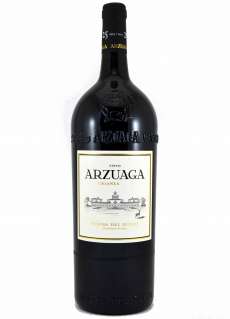 Червени вина Magnum Arzuaga  en caja de madera